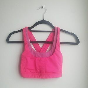 Lululemon 🍋 bra with pockets